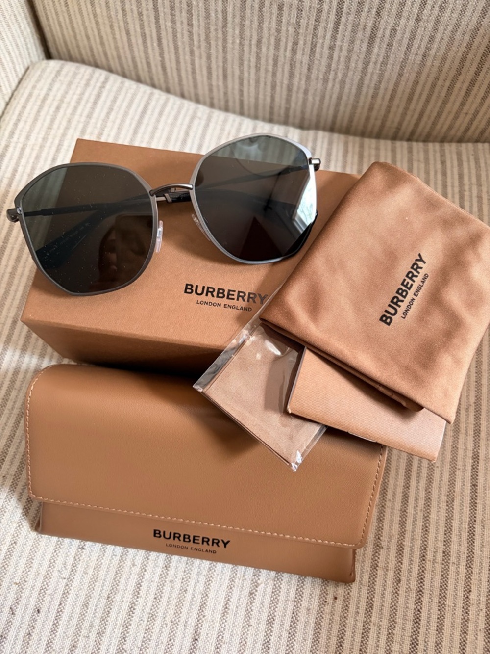 Burberry Silver Frame Sunglasses with Dark Lenses